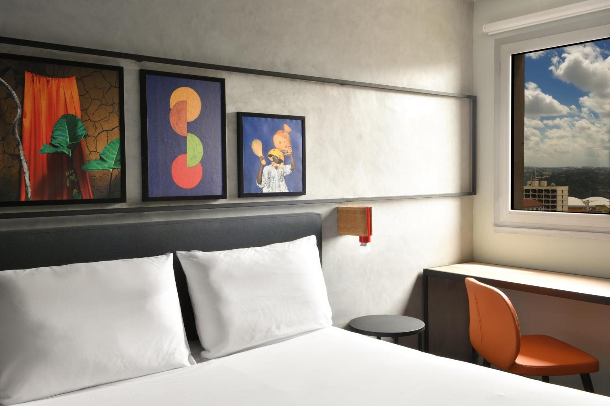 Ibis Styles Abidjan Plateau Hotel Екстериор снимка
