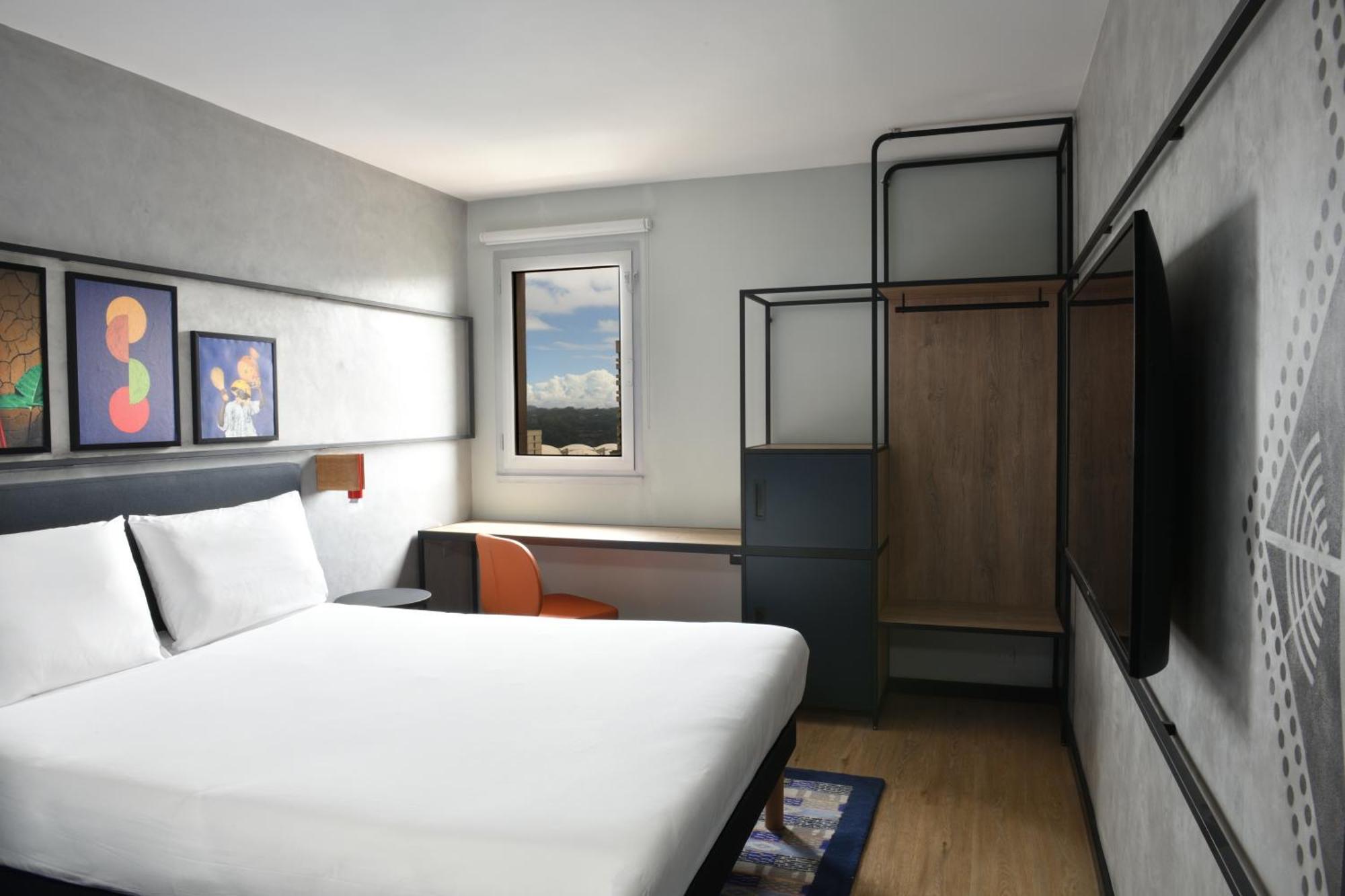 Ibis Styles Abidjan Plateau Hotel Екстериор снимка