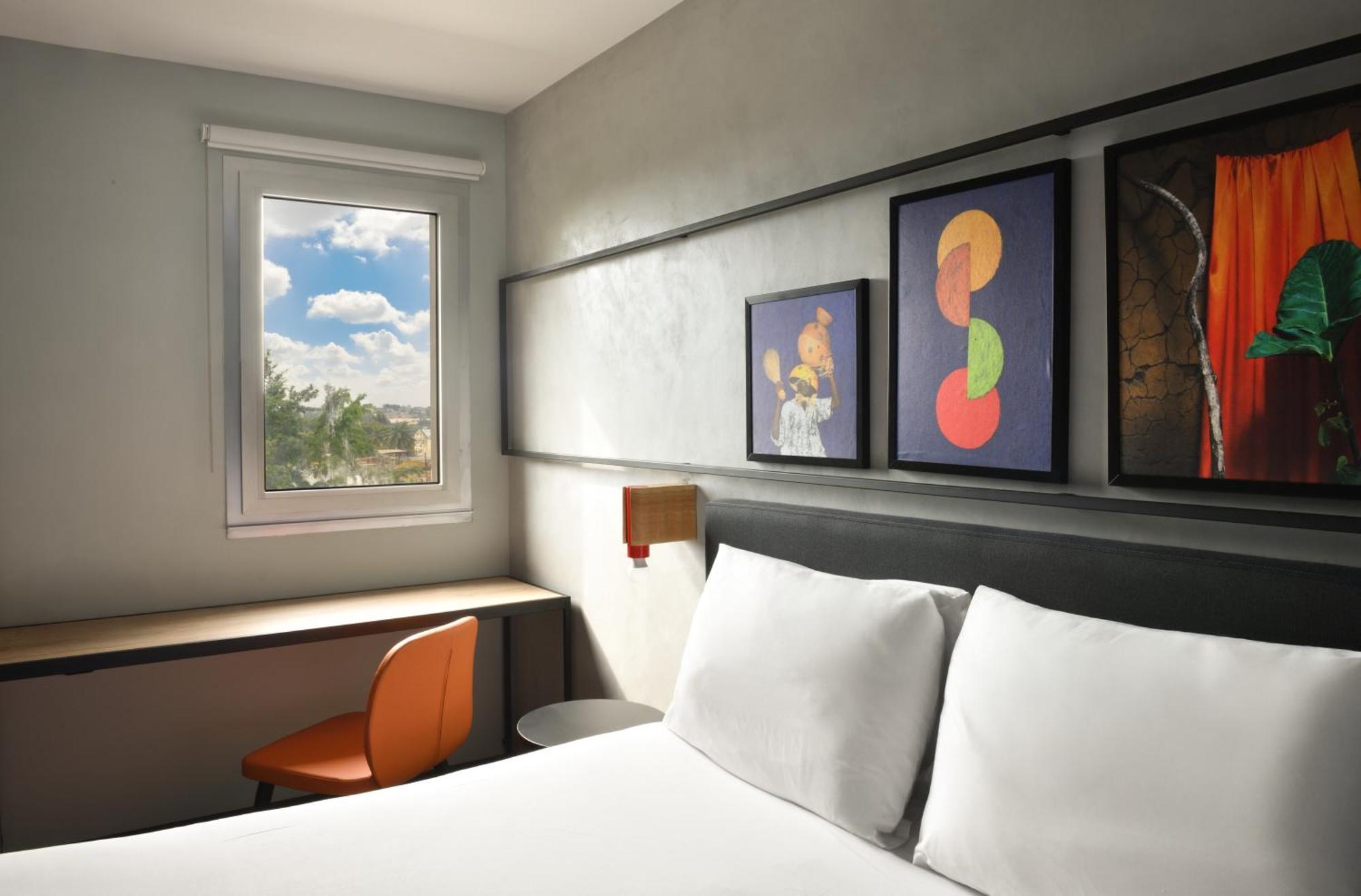 Ibis Styles Abidjan Plateau Hotel Екстериор снимка