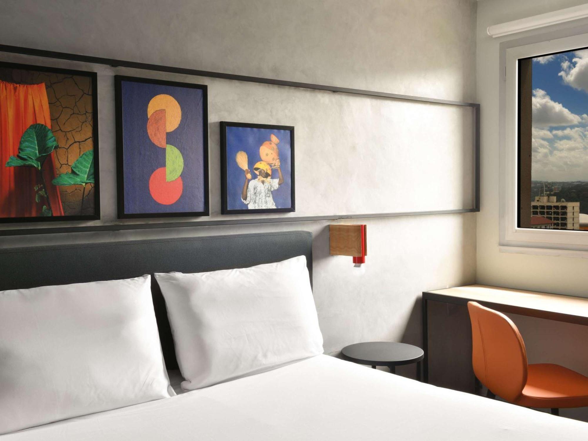 Ibis Styles Abidjan Plateau Hotel Екстериор снимка