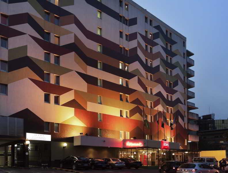 Ibis Styles Abidjan Plateau Hotel Екстериор снимка